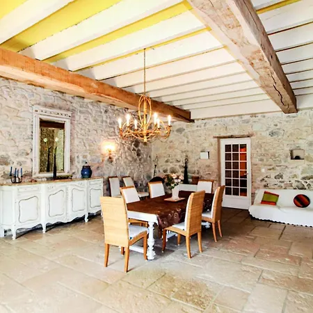 Beautiful In * Loriol-sur-Drome