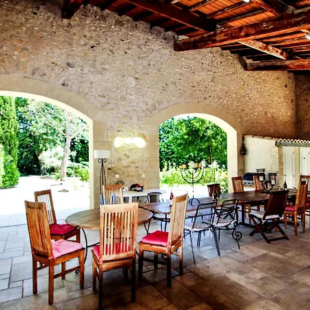 Casa de Férias Beautiful In Loriol-sur-Drome